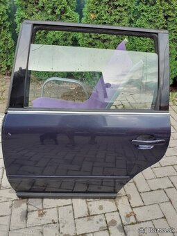 Predam zadne soferove dvere na vw passat B5 v modrej fa