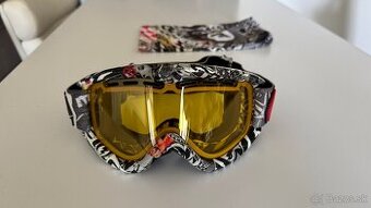 Lyziarske okuliare Volcom