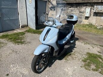 Piaggio Beverly 500