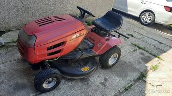 Predám kosačku záhradný traktor mtd