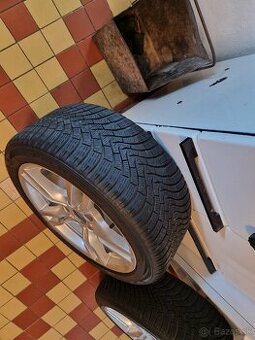 225/45 r18 ,255/40 r18