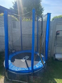 Trampolina