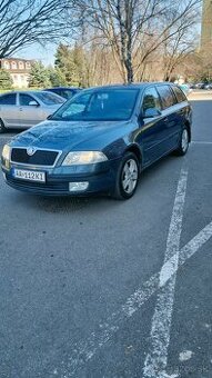Škoda Oktavia 2 1.6.benzin