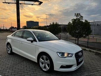 Audi A3 1.6 TDI 105k DPF Ambiente S tronic Limousine
