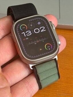 Apple Watch Ultra 49mm Titanium - 1