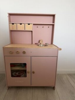 drevena kuchynka little dutch