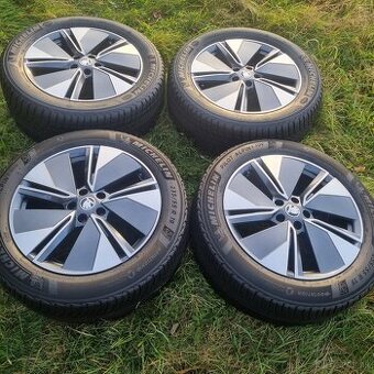 Zimna sada Alu Enyaq R19 VW ID