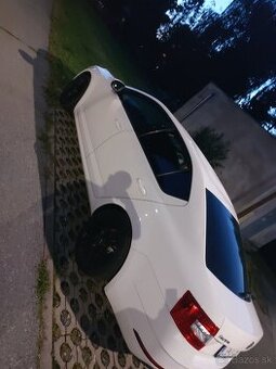 Predam Škoda Octavia3