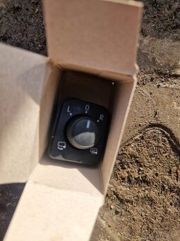 Passat b8 spinac nastavenia spatnych zrkadiel