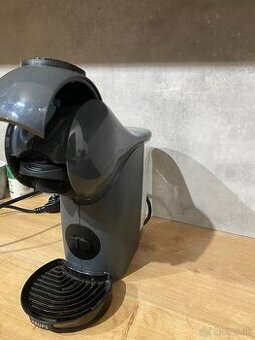 Kapsulovy kávovar Dolce Gusto