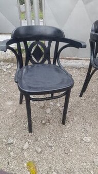 Thonet stoličky 2kusy 350eur, Art Deco stolík 150eur