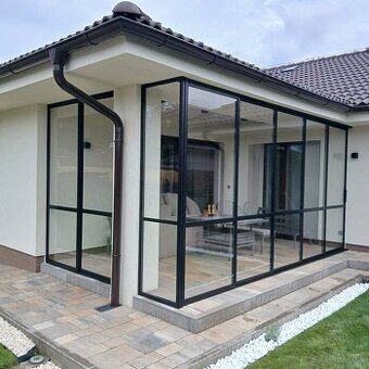 Zasklievanie balkónov - terás