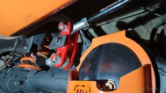 Land Rover Discovery 2 - Wattův přímovod HD