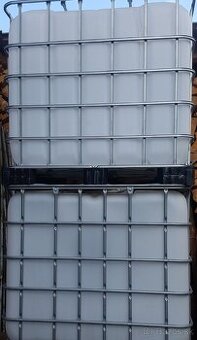 IBC 1000, nádrž na vodu