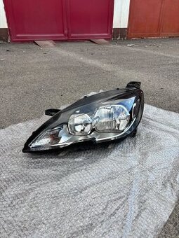 Peugeot 308 SW, ľavé predné svetlo, ľavé LED denné svetlo