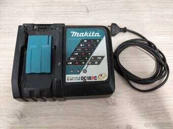 Makita nabijacka DC18RC