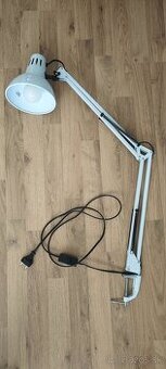 Lampa na stôl biela