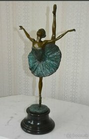 Bronzová socha - 1