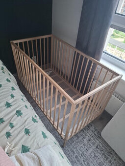 Detská postieľka IKEA SNIGLAR + matrac + perinka + vankušik