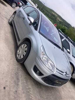 Rozpredam Citroen c4 1.4i 65kw