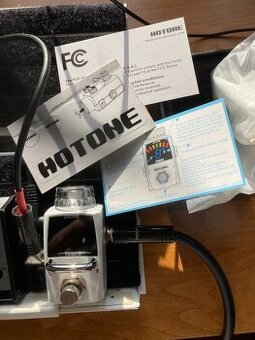 HOTONE Tuner-ladička a skvelý booster v jednom
