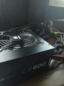 PC zdroj Corsair CX600