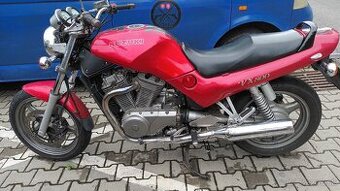 Suzuki vx800