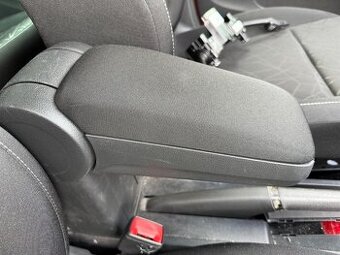 Škoda Fabia III lakťová opierka - 1