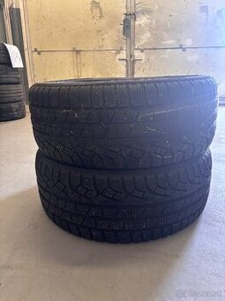 Pirelli 235/45R18 zimné - 1