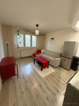 Šikovný 1,5 izbový byt  na ulici Špačinská cesta v Trnave