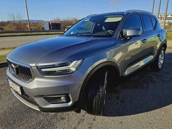 Volvo XC40 2.0d D4 Momentum AWD A/T