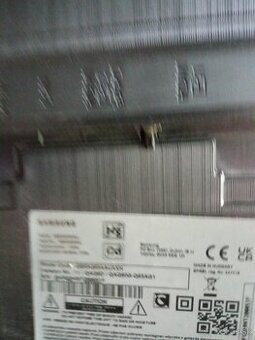 Predám TV Samsung QE65Q65AAUXXH