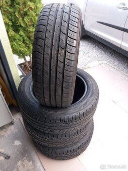 Falken 215/55 R17