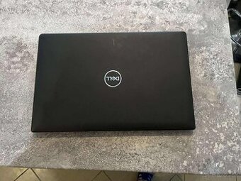 Predám notebook Dell Latitude 3520 – TOP stav