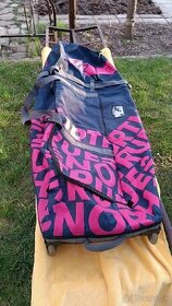 North kiteboarding golf bag