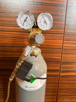 CO2 set s nočným vypínaním 5L