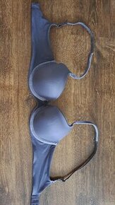 Podprsenka Victoria's Secret 34B