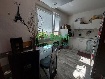 3izb. byt na Sekčove s balkónom