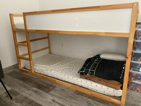 Kura posteľ ikea