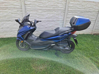 Honda Forza 350