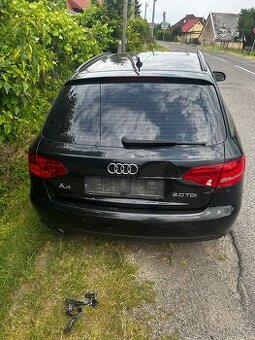 kufrove dvere audi a4 b8