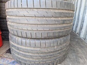 275/35R22 letné