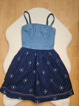 Riflové šaty hilfiger denim