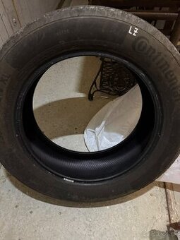 Pneumatiky 235/55R18 dezén 5-6 mm