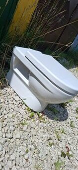 Wc ako nový nepasoval zlý výber - 1