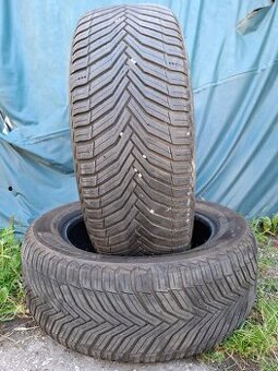 Ponúkam 2 zimné pneumatiky Michelin Crosclimat 225/55 R18