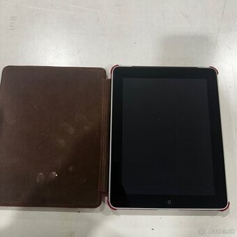 iPad 1 – prvá generácia, funkčný, s puzdrom