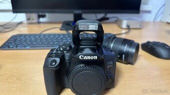 Canon EOS 850D