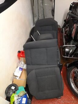 Skoda Octavia 1U r.v. 2004 sedačky komplet