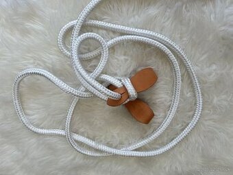 Otaze a slobber straps